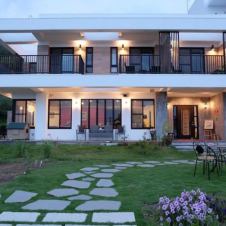 Moonlit Seaview Homestay Donghe Buitenkant foto