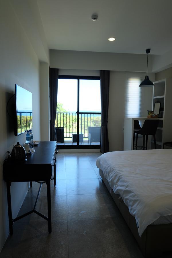 Moonlit Seaview Homestay Donghe Buitenkant foto